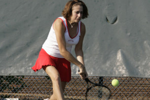 wmn_tennisncaa_t.jpg