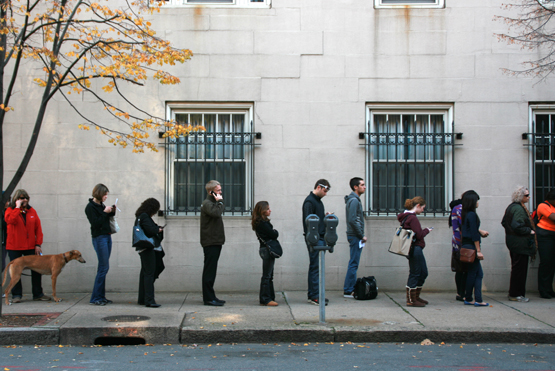 Jacqueline Estevez (MED’17) is in California studying liver cancer in people who’ve had hepatitis, while Joseph Park (MED’18) works at Brigham & Women’s Hospital trying to understand a nasty shellfish bacteria. Photo of Estevez by Genevieve Shiffrar. Photo of Park by Cydney Scott