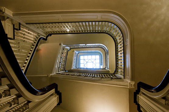 cu09-1081-STAIRWELL-002.jpg