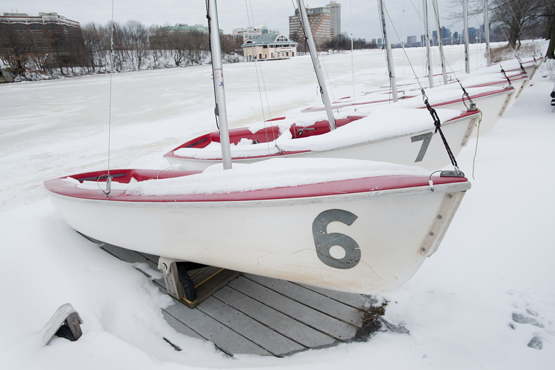 10-2076-SNOWBOAT-017_h.jpg