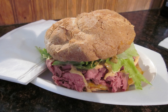 roast beef sandwich, Roast Beast, Boston, Allston