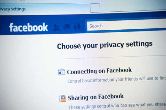 Employer access to employeeFacebook account, Kabrina Chang, Boston University School of Management SMG, social media, employment, job interviews