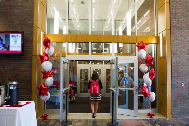 Mugar Memorial Library, GSU Mugar Link entrance, George Sherman Union
