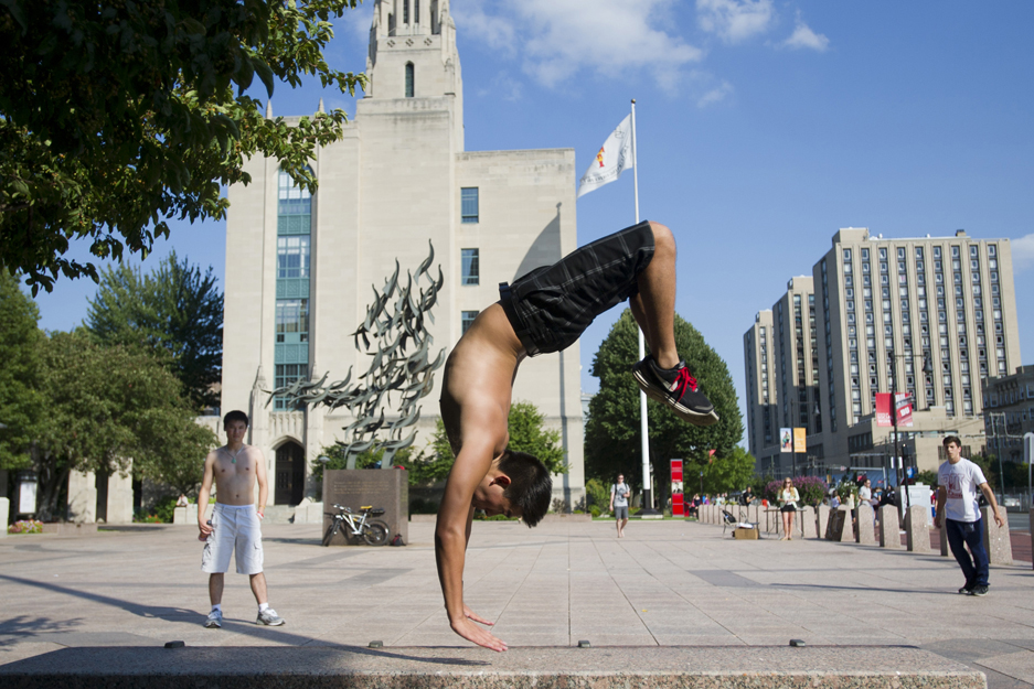 Boston University BU Marsh Plaza, BU Freerunning and Parkour Club