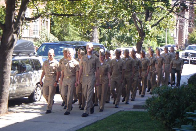 Boston University BU Navy ROTC NROTC, welcome back picnic on Bay State Road
