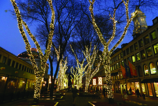 Boston University BU, things to do in Boston, Faneuil Hall, downtown Boston, holiday activities theatre concerts events, christmas light show, shopping Prudential Center