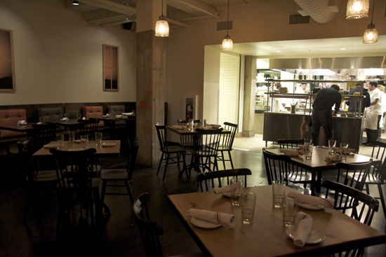 The Sinclair, trendy dining Boston University BU, Boston nightlife, the Sinclair, restaurant bar beer wine dining, Cambridge