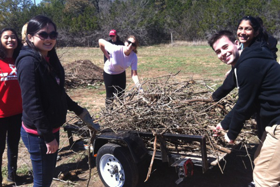 ASB Killeen, TX: Site Maintenance Boston University BU, alternative spring breaks ASB, community service, voluneer, Killeen Texas