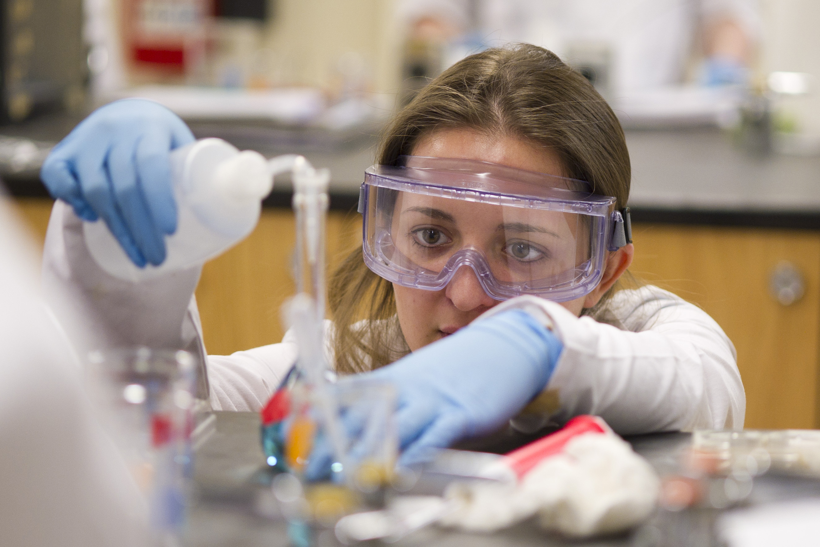 Boston University BU, College of Arts and Sciences CAS, Intensive General and Quantitative Analytical Chemistry Lab, Metcalf Science Center