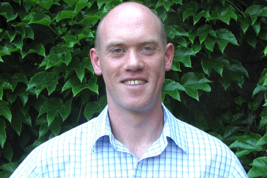 assistant professor of biology Trevor Siggers Boston University BU, College of Arts and Sciences CAS, human genome inflammatory system research, protein-binding microarrays, assistant professor of biology Trevor Siggers