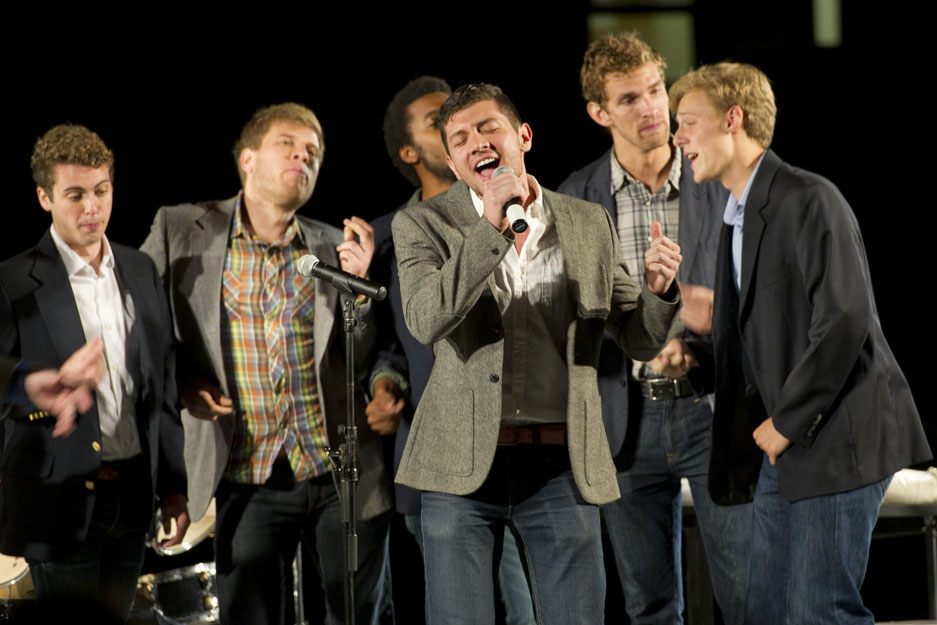 Boston University BU, Dear Abbeys singing, Shakespeare A Midsummer Nights Dream, BU Beach
