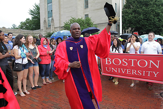 Boston University BU, matriculation parade, Commonwealth Avenue, Class of 2017