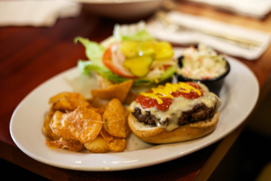 Boston Burger Company, Best Burger in Boston, Boston burger joints, places to eat in Boston, Boston lunch restaurants, lunch in Boston