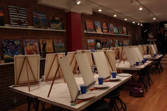 things to do in Boston, nightlife, Paint Bar, Newbury Street