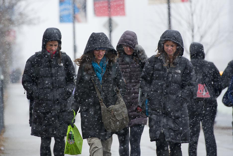 Boston University BU, new england weather, snow flurries on campus