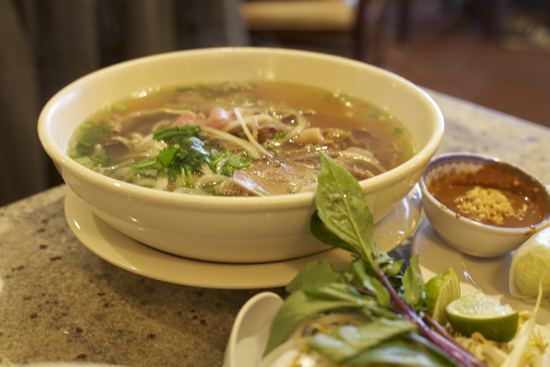 Le’s Vietnamese Cuisine, places to eat near Boston University BU, pho, vietnamese food soups appetizers, Boston zagat rated restaurants