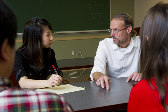 Doctor Mark Grinstaff, professor of chemistry, Boston University College of Arts and Sciences, CAS, professor of biomedical and materials science engineering, Boston University College of Engineering, ENG, Stacy Chin, The Grinstaff Group, biomedical engineering research laboratory, Boston University biomedical research faculty, Boston University post graduate research, Boston University post-graduate research