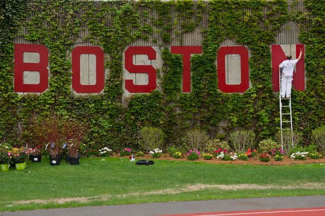 Boston University BU, commencement 2014, Nickerson Field perparations