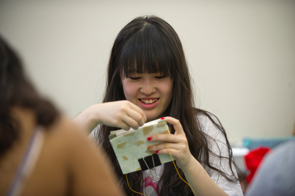 Kangxi binding technique, The Artist and The Book bookmaking course, Boston University, arts classes at Boston University