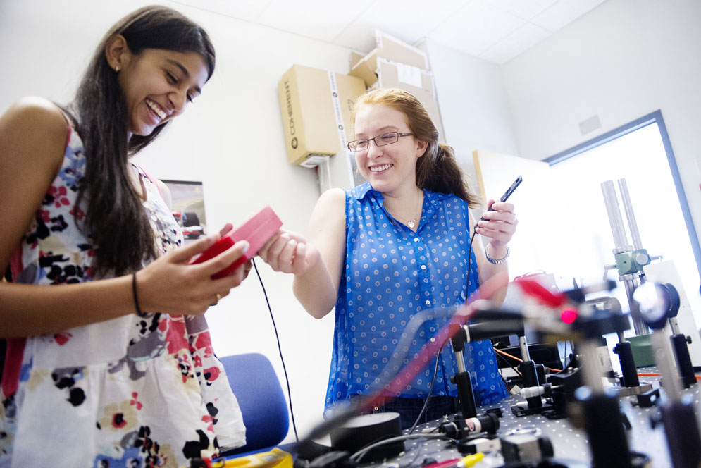 Boston University BU, science lab, summer program, voltage electrical measurement