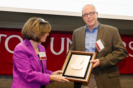 Mark Crovella, Boston University Innovator of the Year Award, professor computer science, chair of computer science, Boston University College of Arts and Sciences, CAS, computer science research, computer networks research
