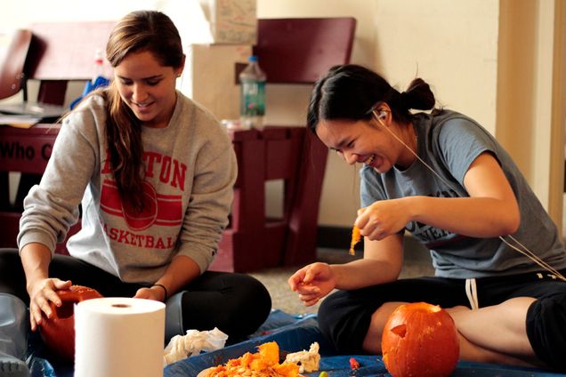 Boston University BU, Halloween activities, Pumpkin Palooza, carving
