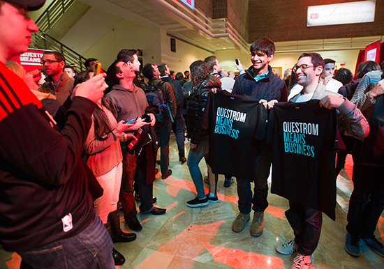 Araeyus Vakil (Questrom '16) (left), and Heskel Kahen-Kashi (Questrom'16) show off their new Questrom School of Business shirts.