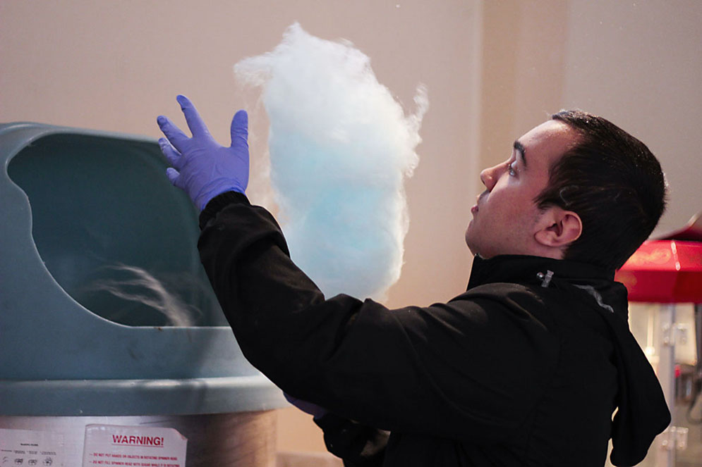 Brian Dealmeida (SAR'18) East Campus Carnival (organized by Danielsen, Myles, Kilachand, Towers, and Brownstones RHA) Towers Franklin Lounge. Photo by Esther Ro (COM'15)