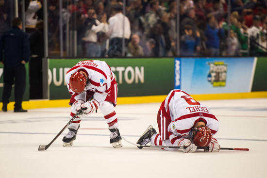 Boston University vs Providence College NCAA men's ice hockey champsionship frozen four