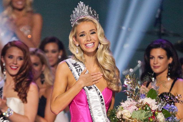Miss Oklahoma, Olivia Jordan, is crowned Miss USA 2015