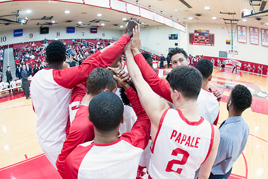 Boston University Terriers Men's Basketball Team 2015-2016