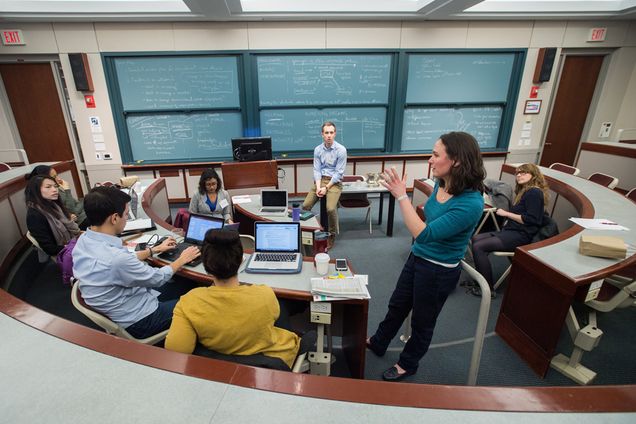 BU students participating in Citizen Schools Link Day
