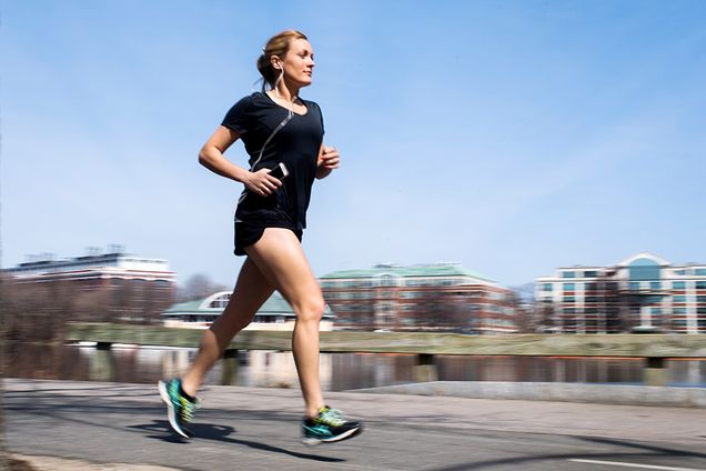 Rachel Blauner, a former captain of the BU women’s soccer team, will be competing in her first 26.2-mile race when she runs the 121st Boston Marathon Monday.