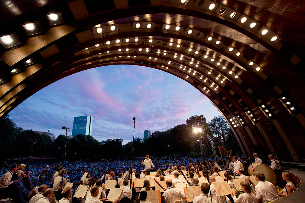 Christopher Wilkins leading Boston Landmarks Orchestra