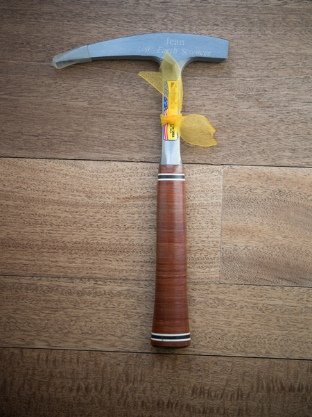 rock hammer 