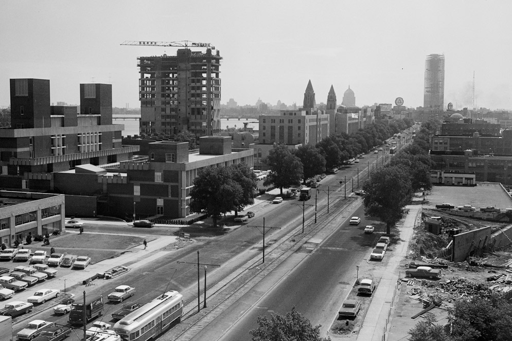 construction of the new Law School building