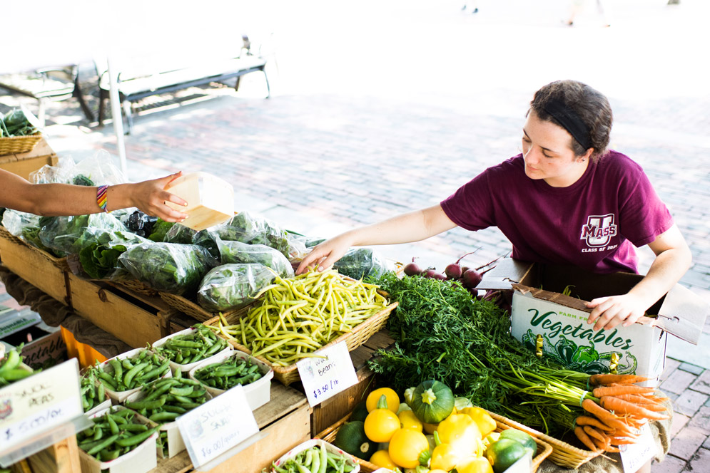 Wards Berry Farmers Market veggies