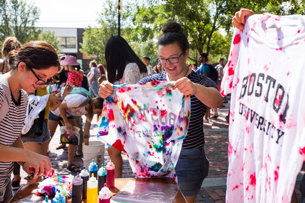 Tie dye at the First Day Festival