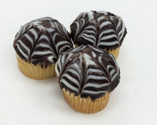 boston cream cupcakes