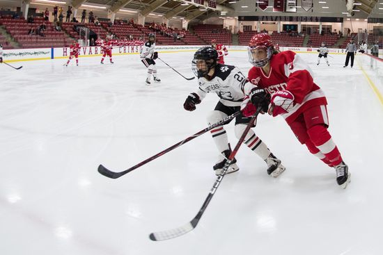 BU's Deziray De Sousa ('22) makes her way up the ice 