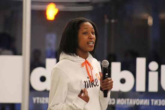 Cherise Everett, founder of She Who Reads, speaks at an event held at the BUild Lab: IDG Capital Student Innovation Center