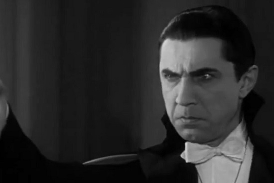 A still of Bela Lugosi playing Dracula in the 1931 film