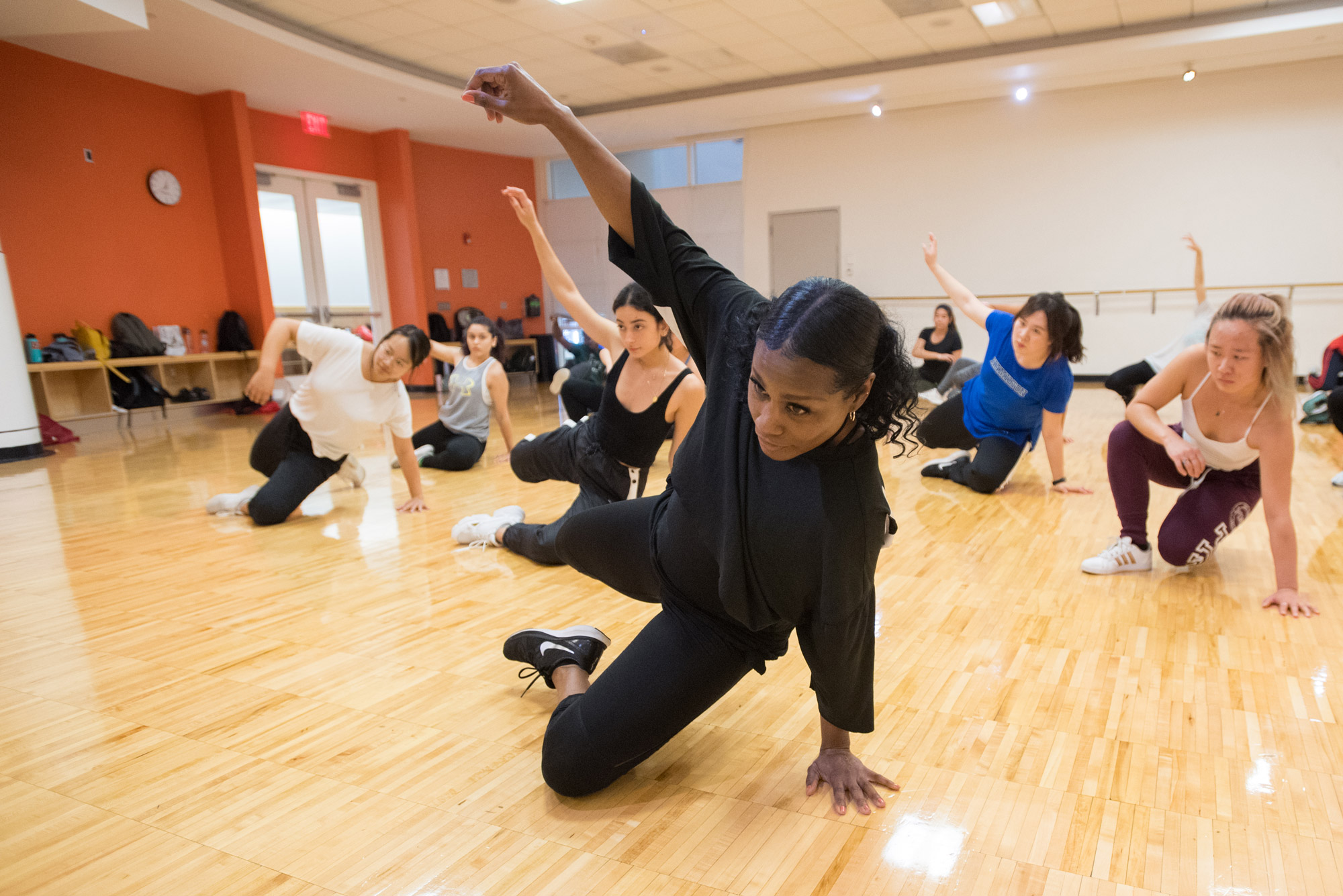 Jossie Coleman leads a dance class