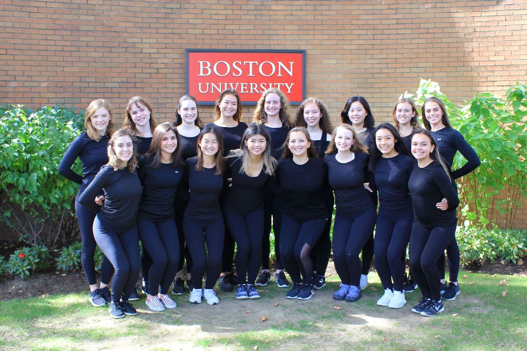 A photo of the BU Skating team outside