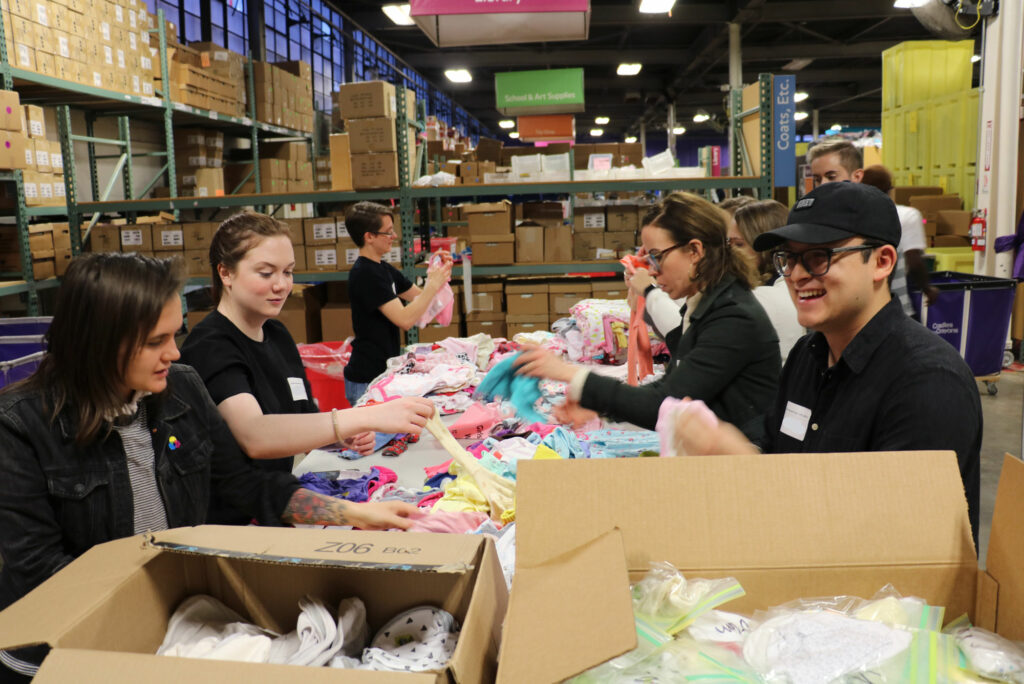 10 Great Local Organizations to Volunteer with over the Holidays