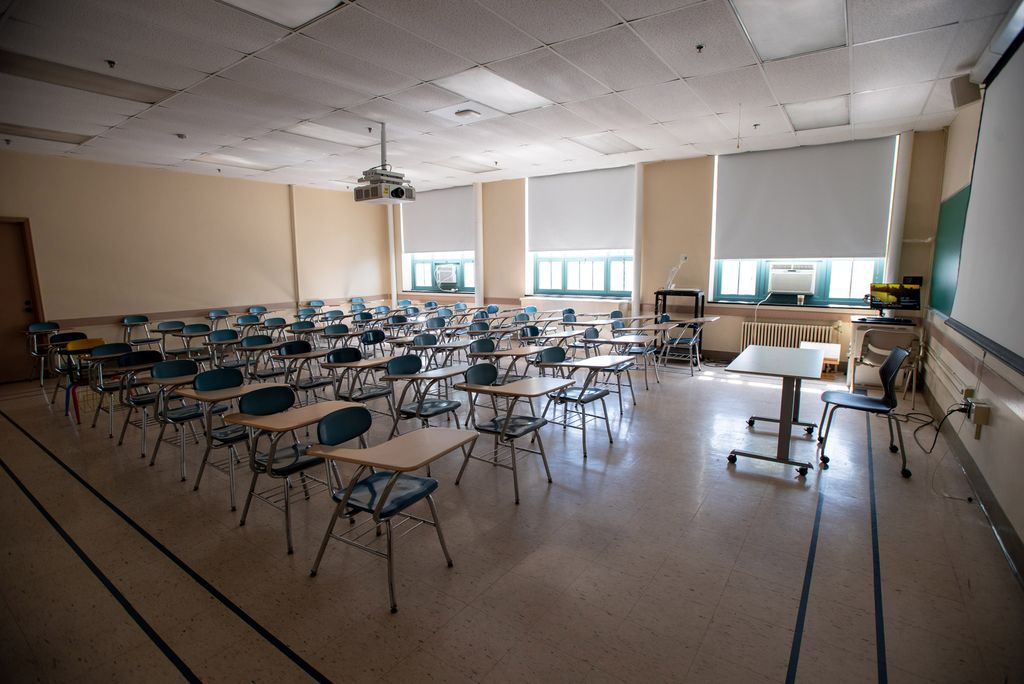 A photo of an empty BU classroom