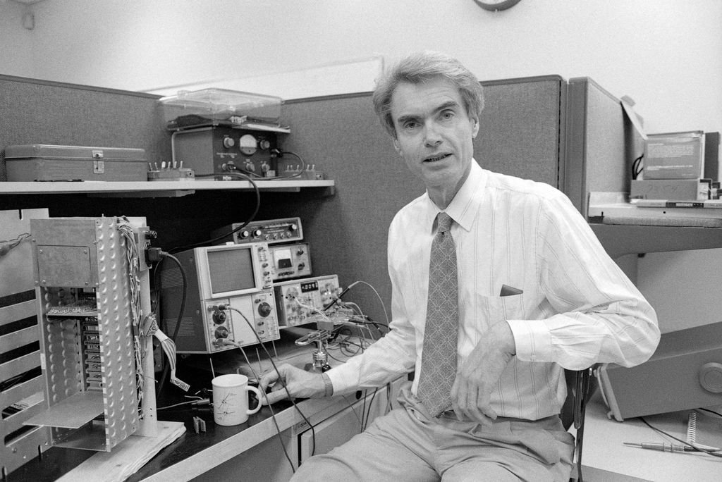 A photo of Anton Mavretic in his lab