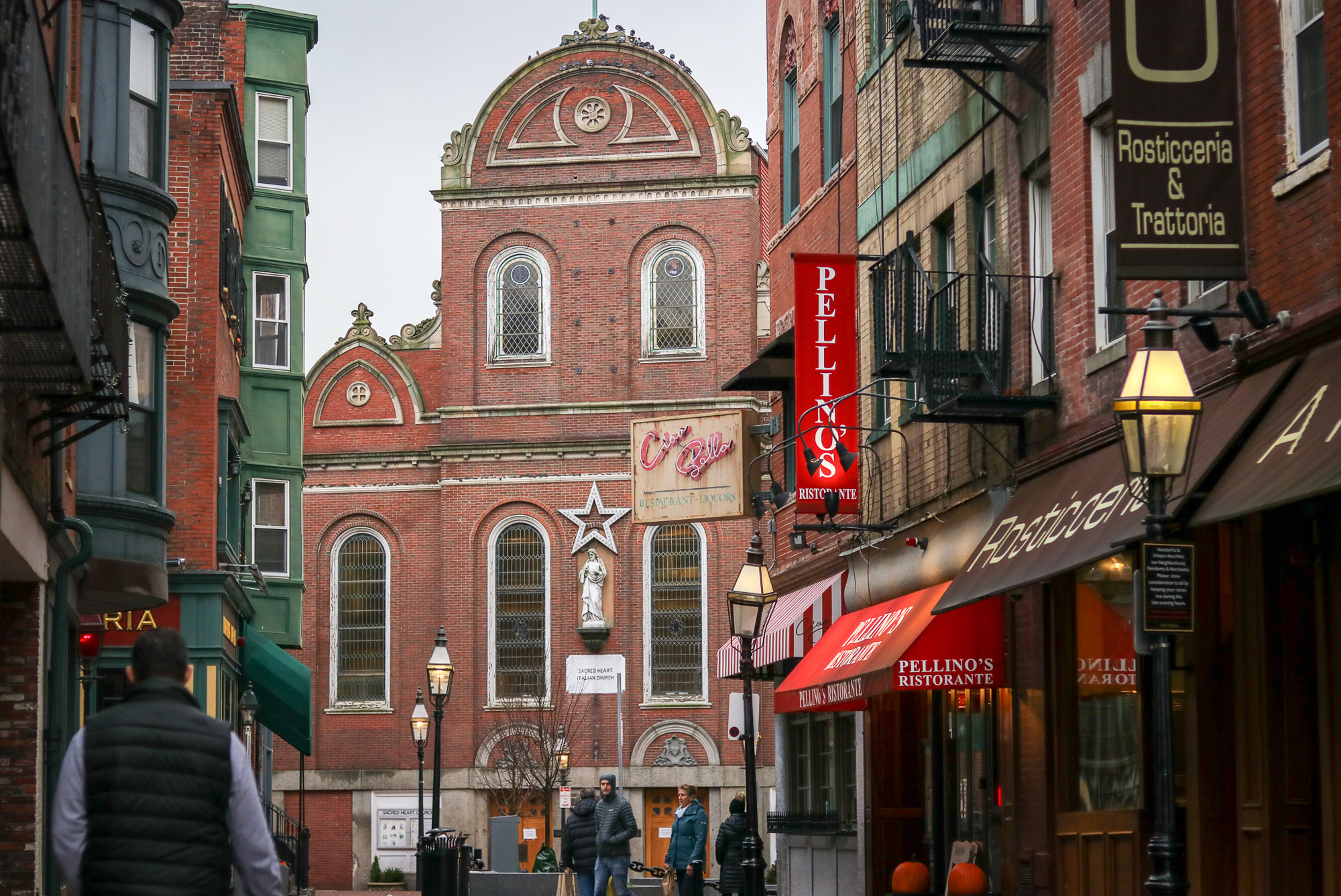 A photo of the corner of Hanover and Prince Street in the North End