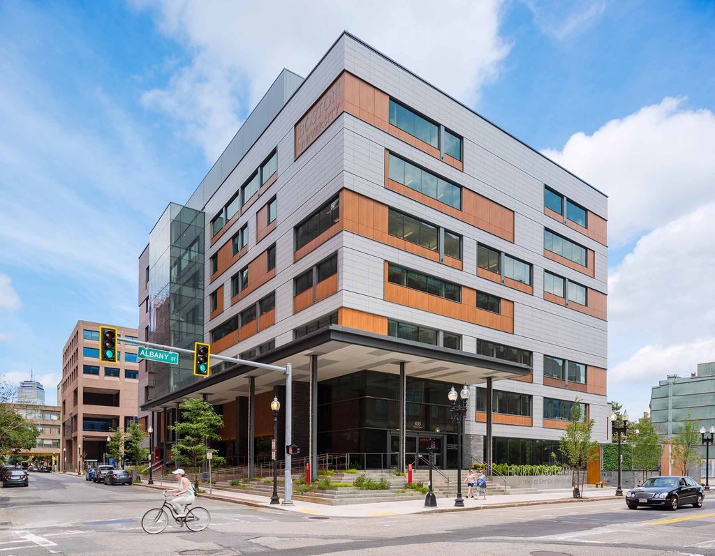 Exterior view of the newly renovated and expanded Goldman School of Dental Medicine at Bosotn University.