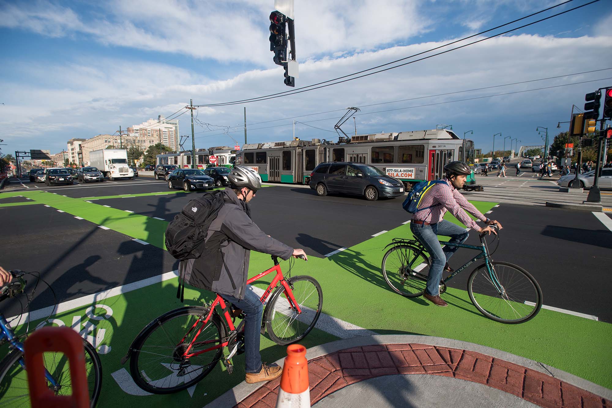 Do You Bike at BU or Want To? New Survey Wants Your Thoughts | BU Today |  Boston University